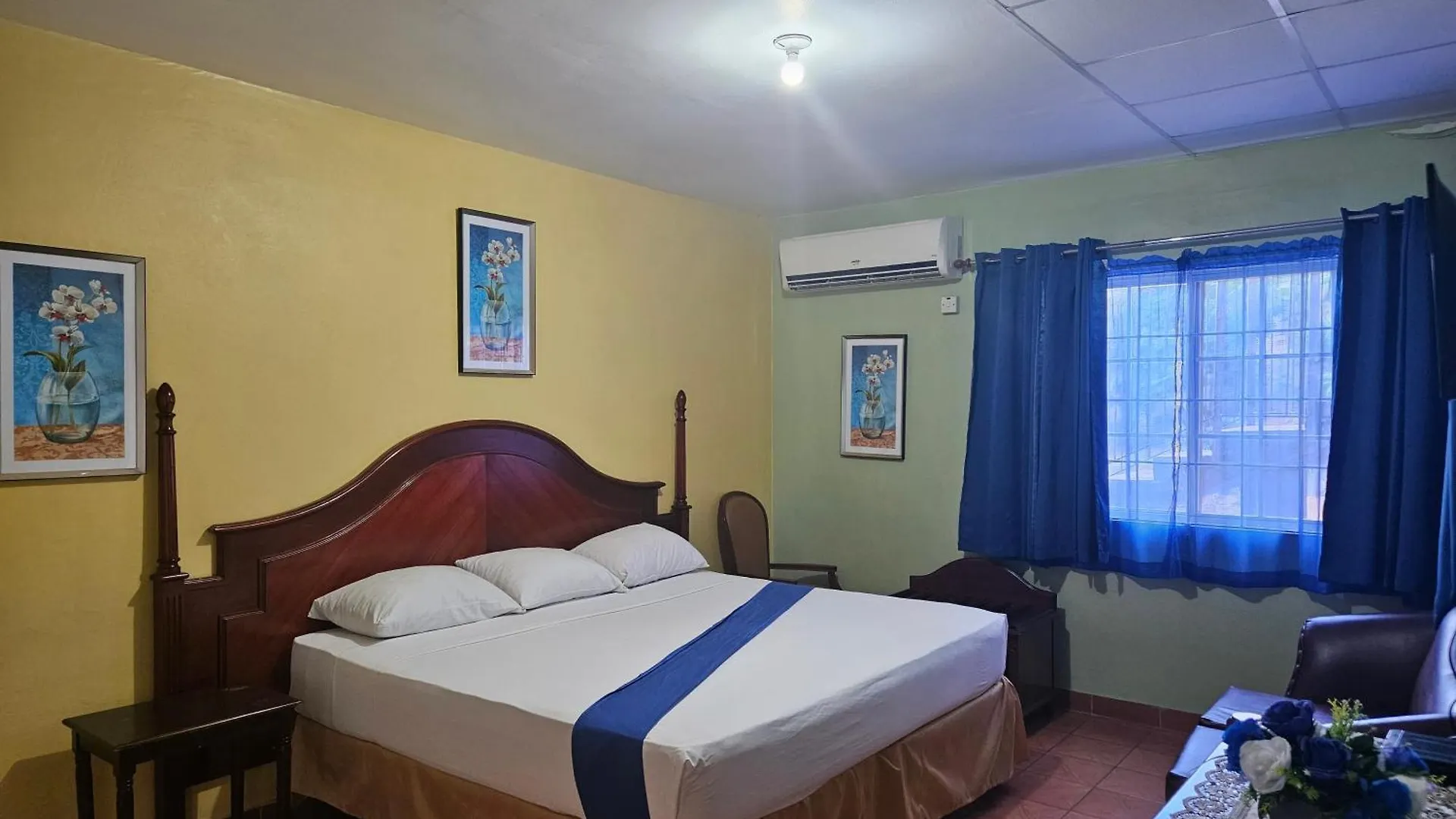 Palm Bay Guest House & Restaurant Montego Bay 0*,  Jamaica